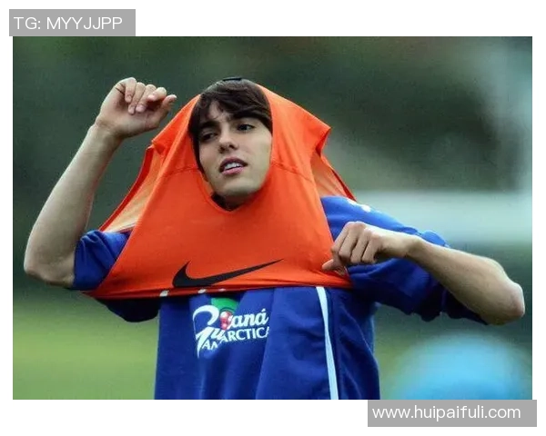 足球波特的传奇之路：从青涩少年到世界顶级球员的成长故事